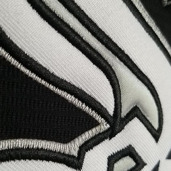 MICHEAL JORDAN BLACK CHICAGO WHITE SOX THROWBACK JERSEY - Picture 2 of 4